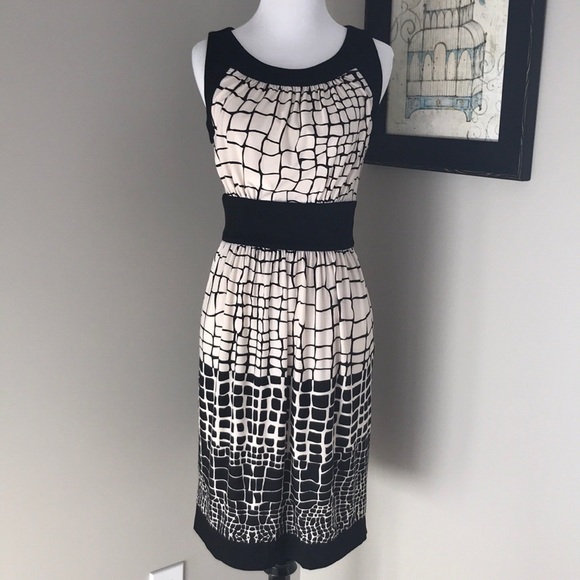 ❎DONATED❎ Max&Cleo Geometric Print Shift Dress - Picture 6 of 6